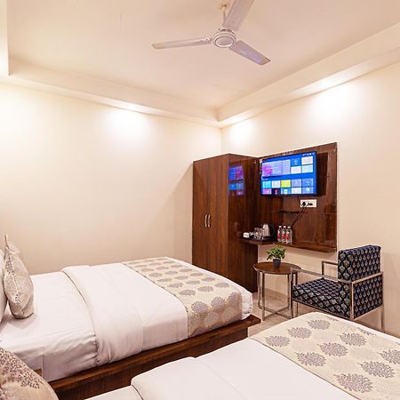 Hotel Emblem Suites- Near Delhi Airport Nowe Delhi Zewnętrze zdjęcie