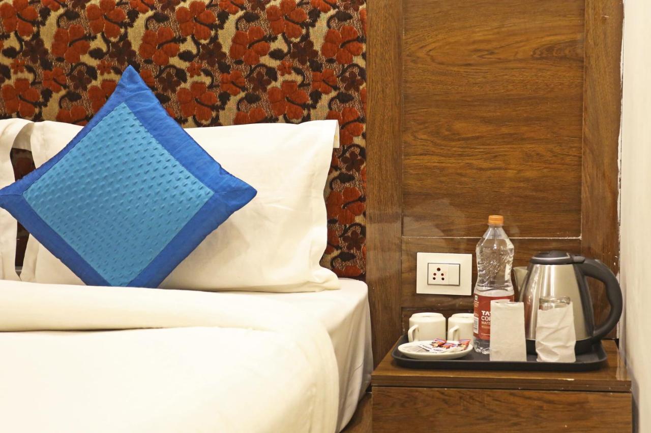 Hotel Emblem Suites- Near Delhi Airport Nowe Delhi Zewnętrze zdjęcie