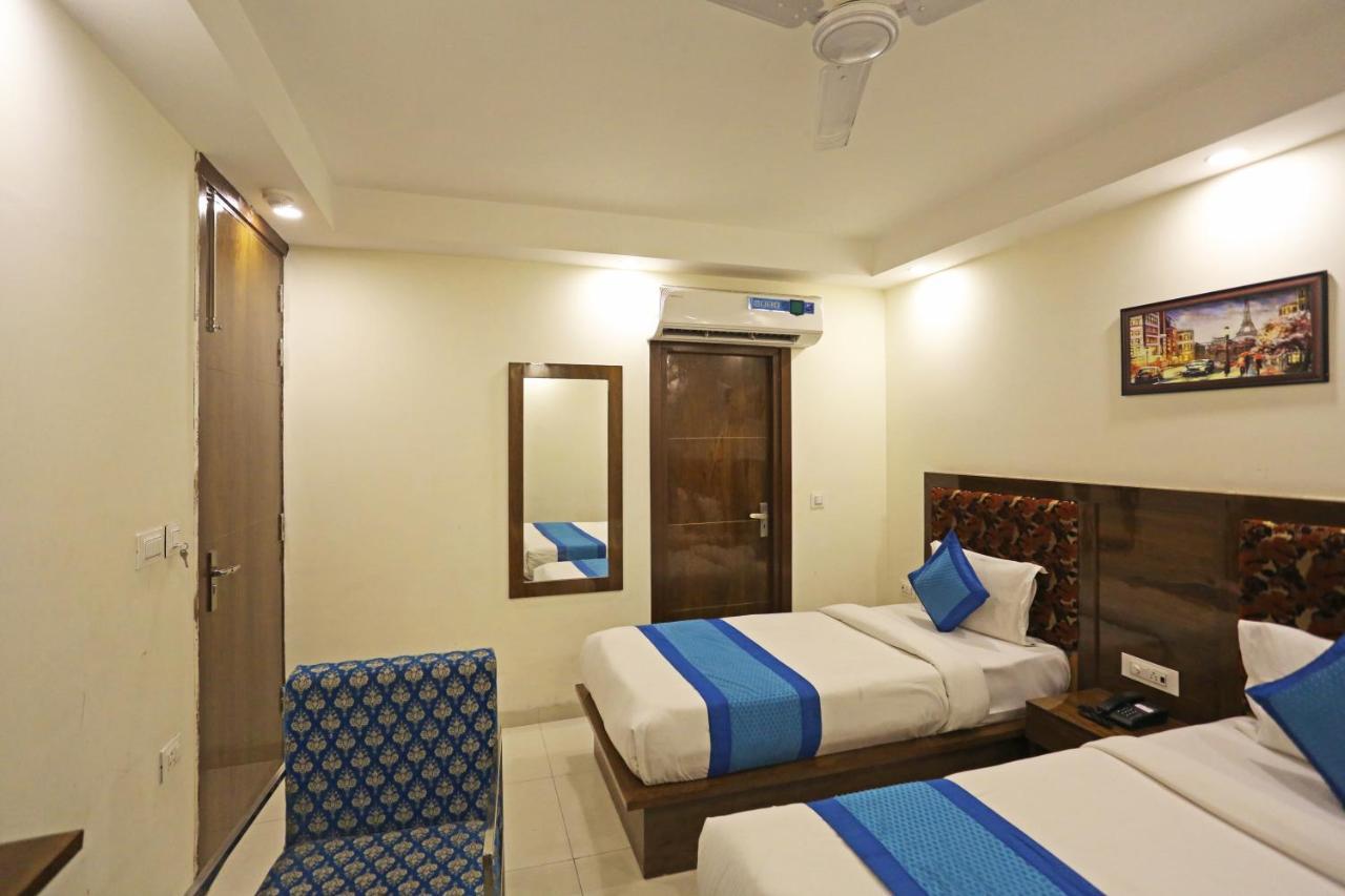 Hotel Emblem Suites- Near Delhi Airport Nowe Delhi Zewnętrze zdjęcie