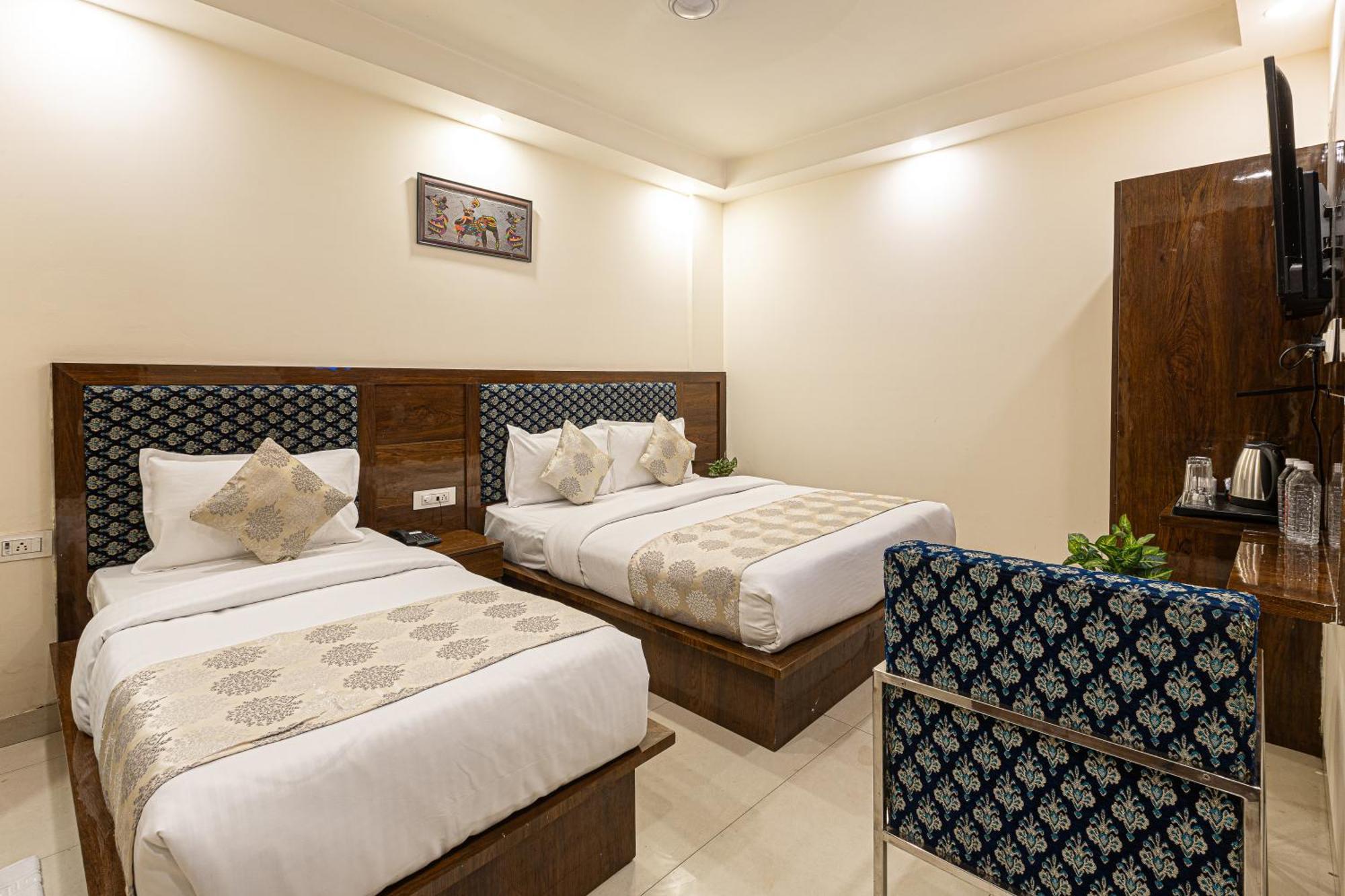 Hotel Emblem Suites- Near Delhi Airport Nowe Delhi Zewnętrze zdjęcie